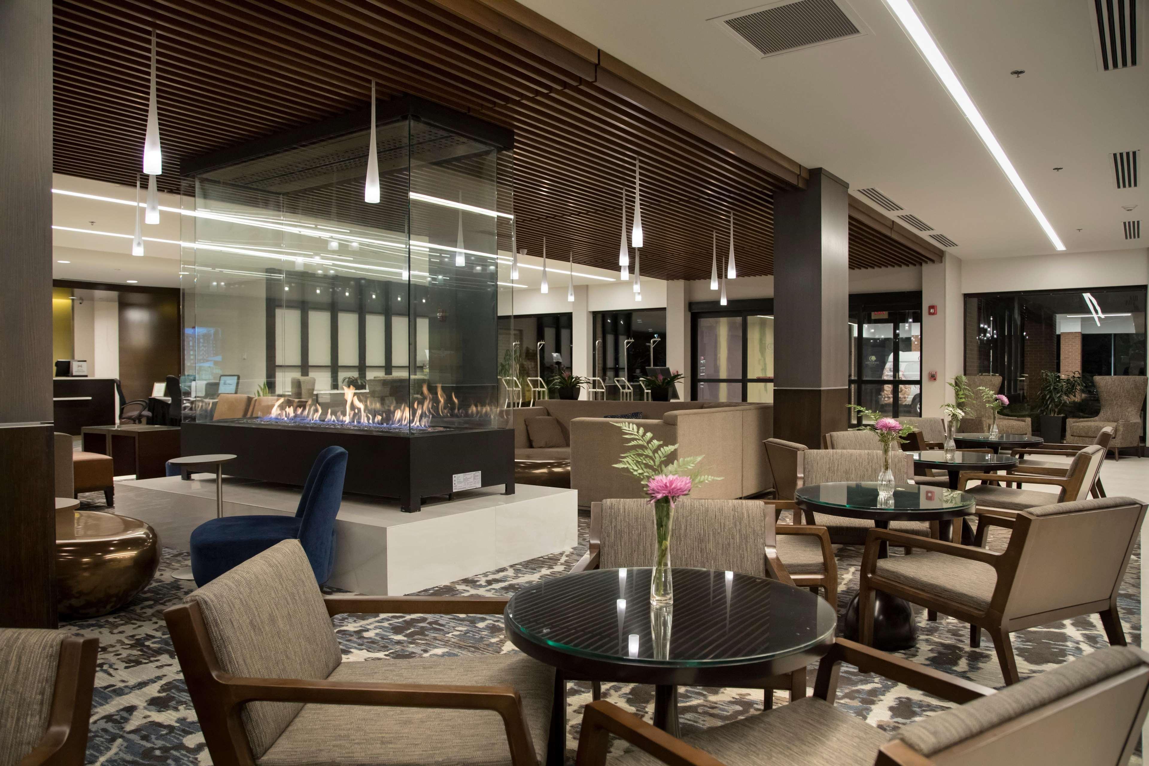 Doubletree By Hilton Hotel Syracuse East Syracuse Exterior foto