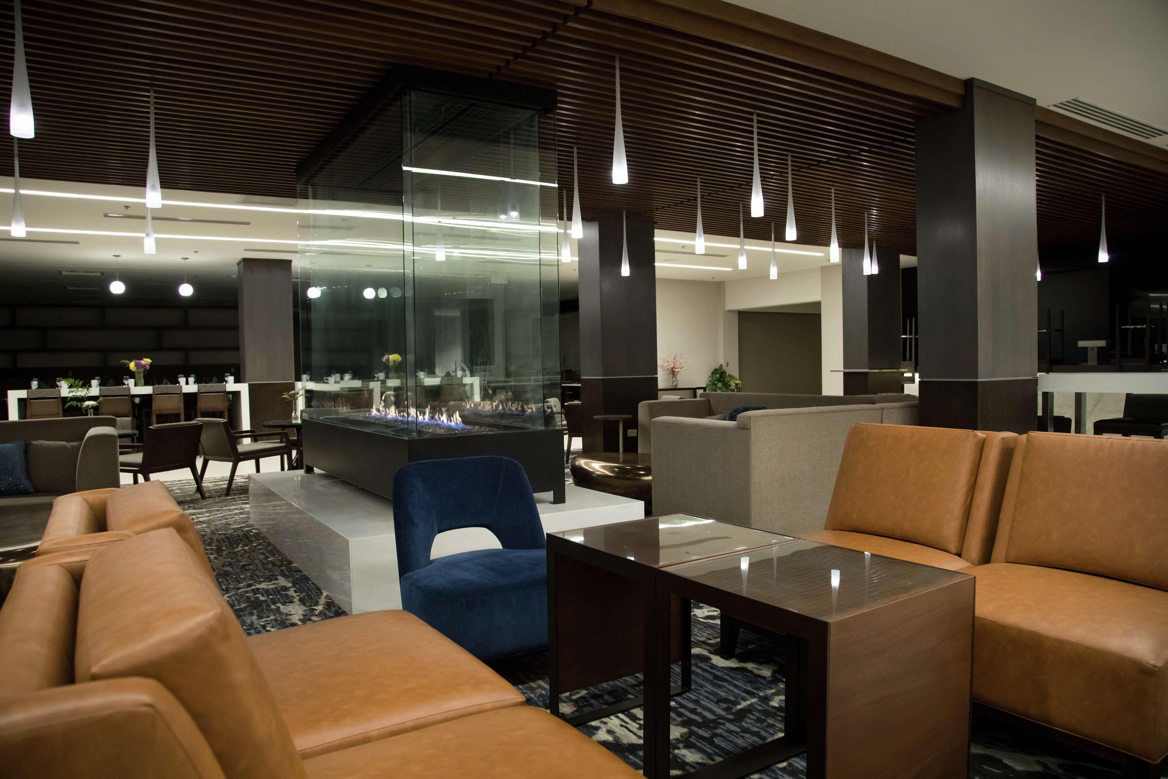 Doubletree By Hilton Hotel Syracuse East Syracuse Exterior foto