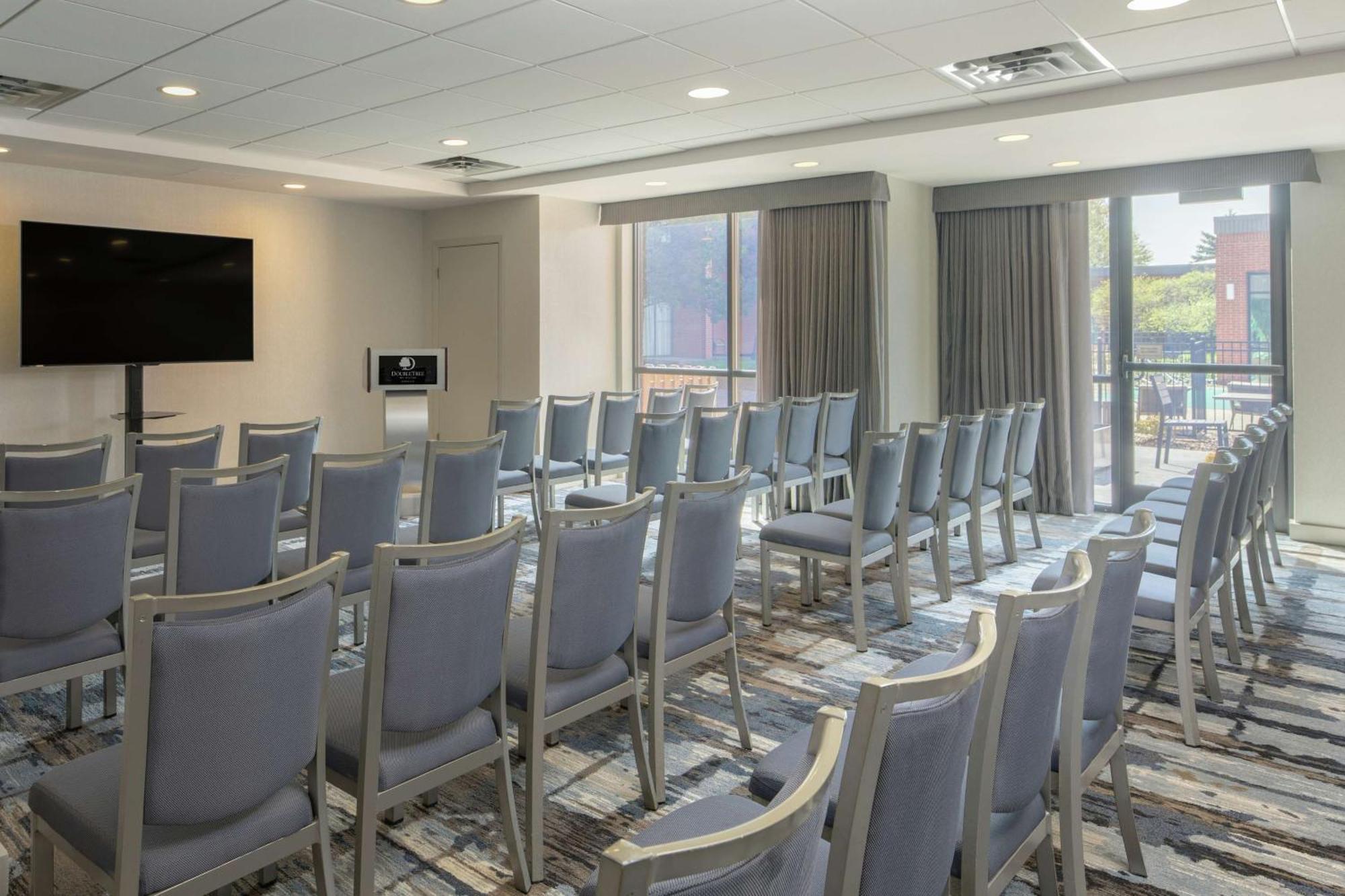 Doubletree By Hilton Hotel Syracuse East Syracuse Exterior foto