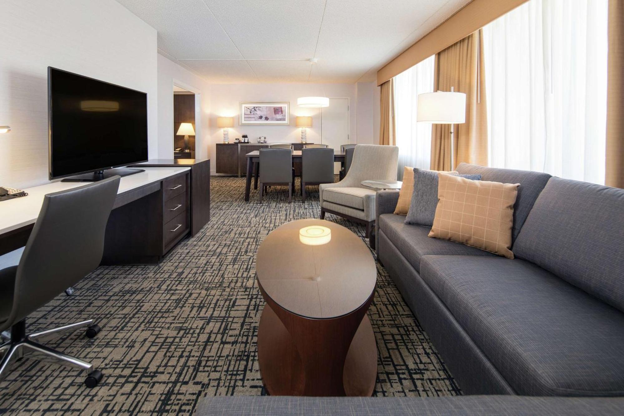 Doubletree By Hilton Hotel Syracuse East Syracuse Exterior foto